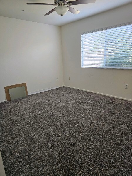 Building Photo - 43731 Nathan Dr