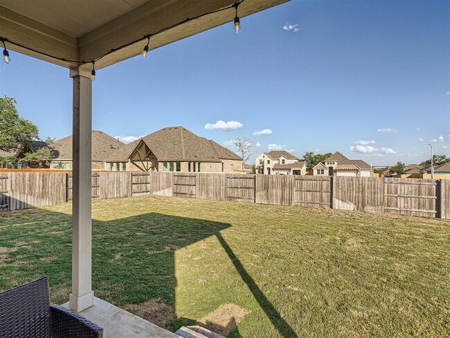 Building Photo - 1416 Deering Run