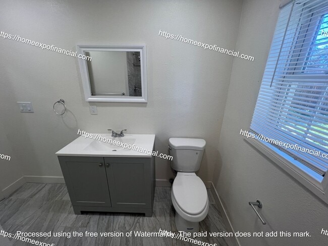 Building Photo - Nice Front House In The City Of San Bernardino