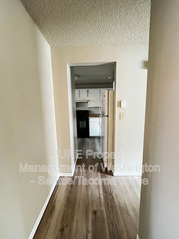 Building Photo - 1812 I St NE