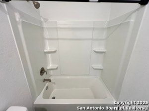 Building Photo - 4422 Chandler Rd