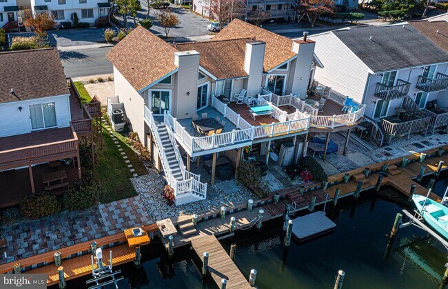 Building Photo - 148 Captains Quarters Rd