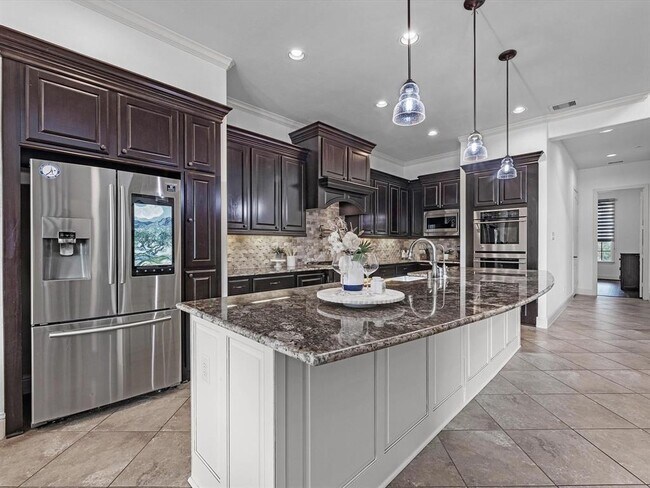 Building Photo - 19003 Cove Manor Dr