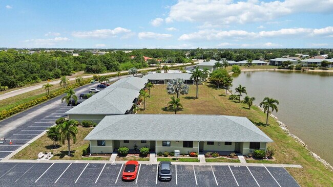 Building Photo - "Charming 2-Bed, 2-Bath Villa in Lake Shore Condominiums"