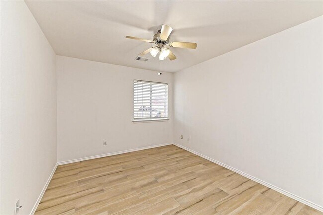 Building Photo - 14604 Dreamtime Ln