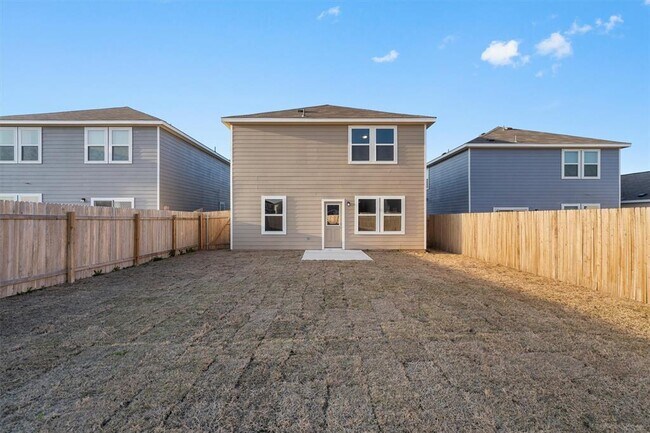 Building Photo - 112 Pronghorn St