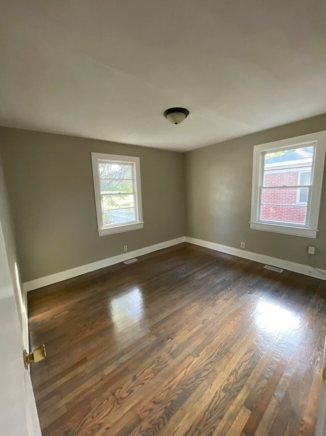 Building Photo - 6310 Ward Blvd