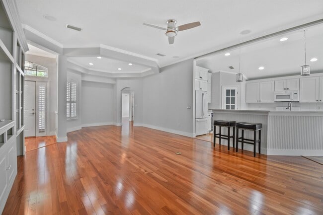 Building Photo - 299 N Ocean Trace Rd