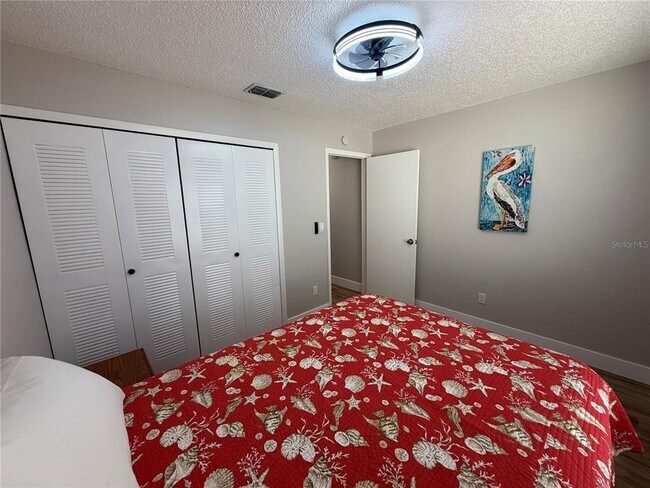 Building Photo - 9831 87th St N