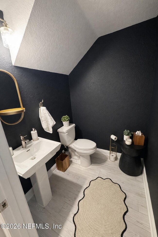 Building Photo - 14135 Pier Ln