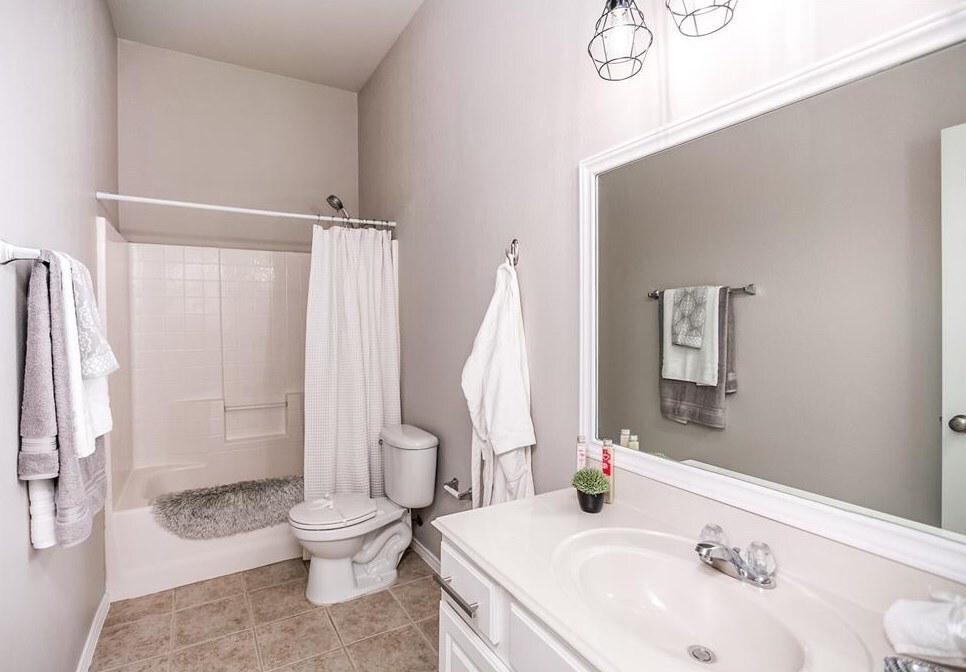 Building Photo - 5908 Stirrup Iron Dr
