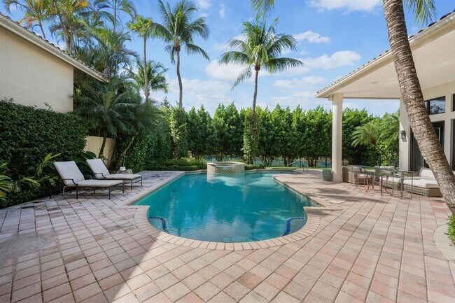 Building Photo - 2911 Bent Cypress Rd