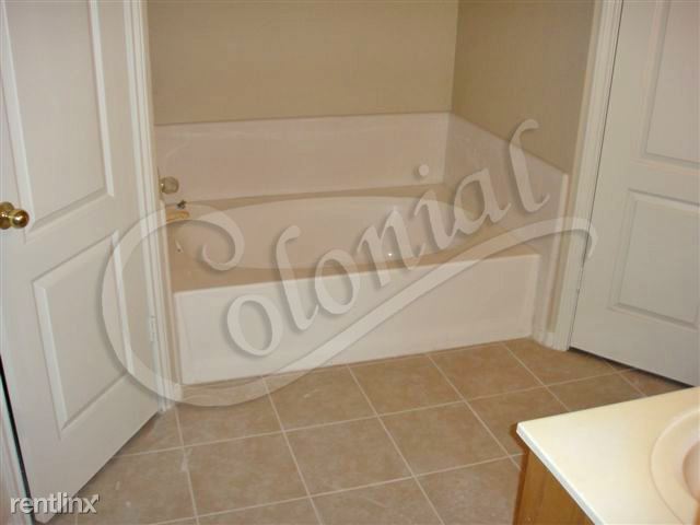 Building Photo - 3 br, 2 bath House - 4506 Frontier Tr colo...