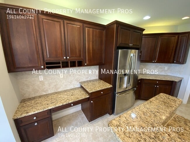 Building Photo - 5207 Manorwood Dr