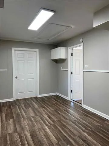 Building Photo - 11117 Bristol Terrace