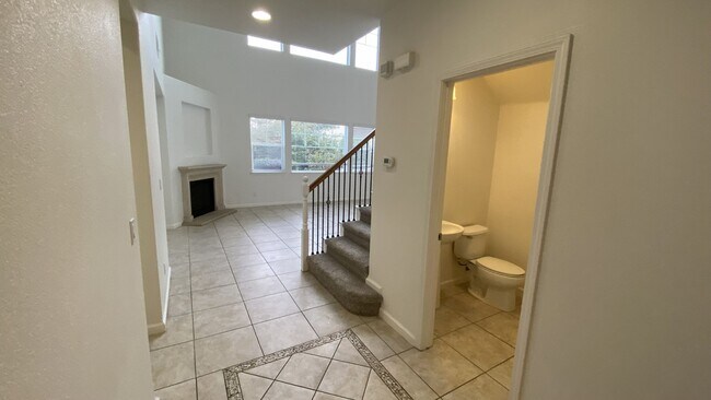 Building Photo - Mountain House Home Spacious 4 Bedroom, 3.5 Bath Home with Bonus Loft