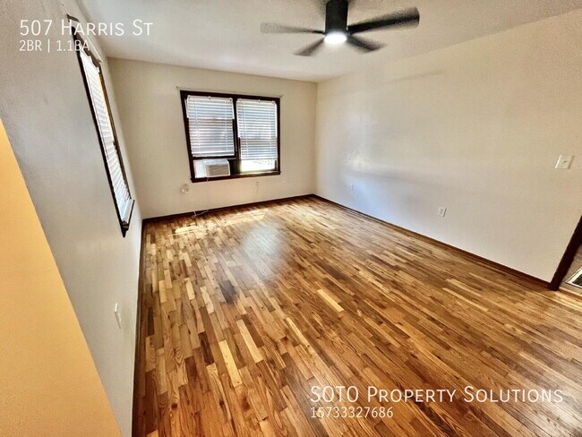 Building Photo - 507 Harris St