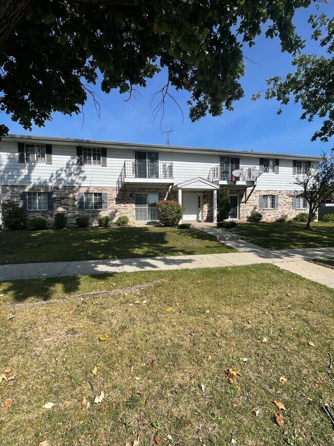 Interior Photo - 7630 W Dean Rd