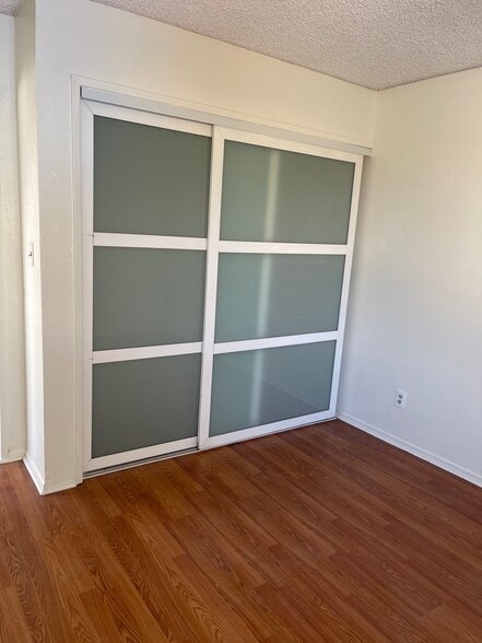 Building Photo - 3351 W 135th St