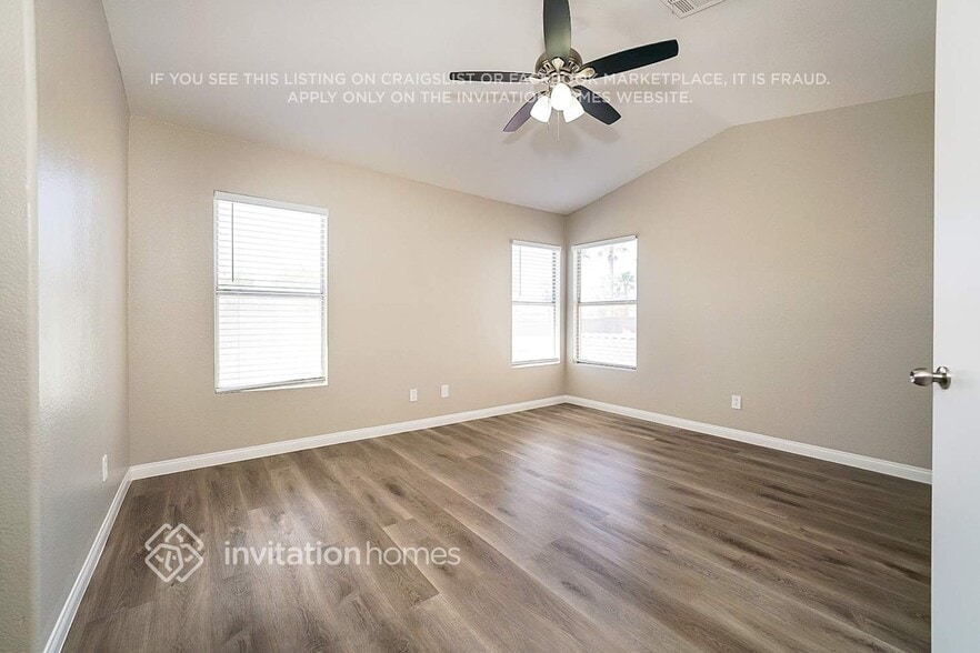 Building Photo - 1715 Ashburn Dr