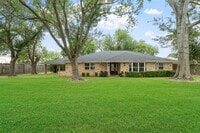 Building Photo - 14702 Westway Ln