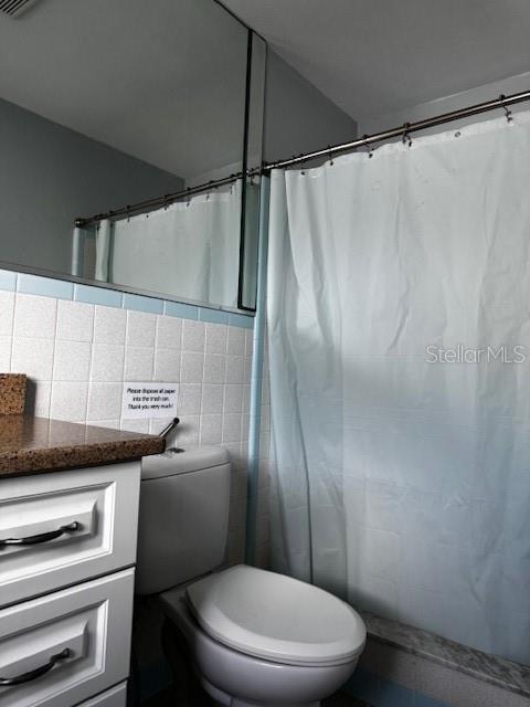 Building Photo - 1155 San Remo Dr