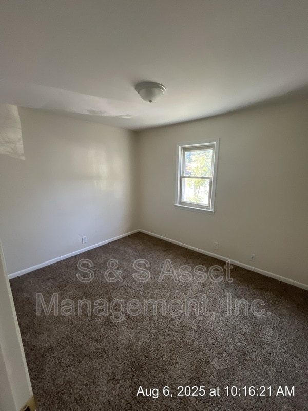 Building Photo - 5731 Joshua St