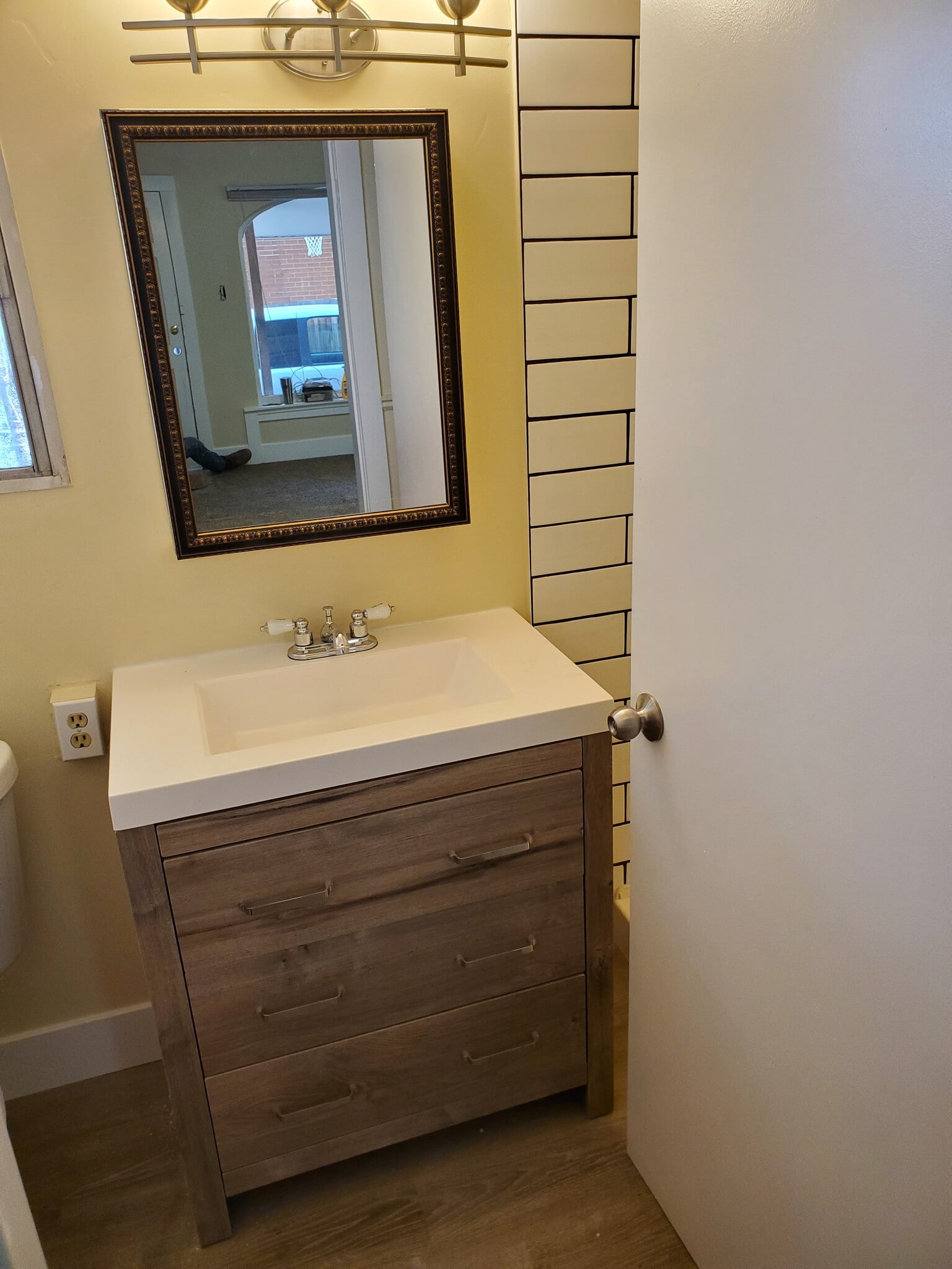 Bathroom - 836 S 800 E