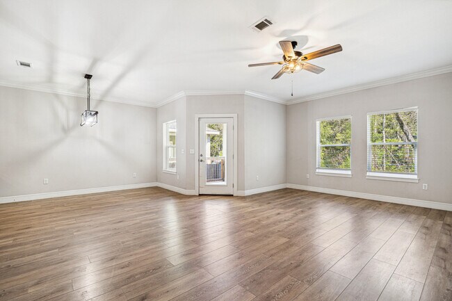 Building Photo - 1513 23rd St