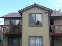 Building Photo - Available Now: 2 Bed - 2 Bath Townhouse, Continental area - $1,875