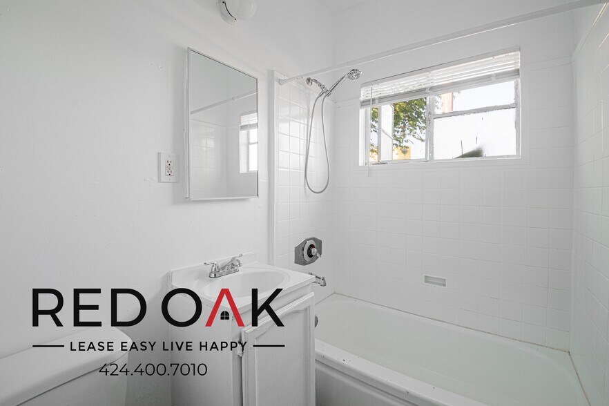 Building Photo - 1817 4th St