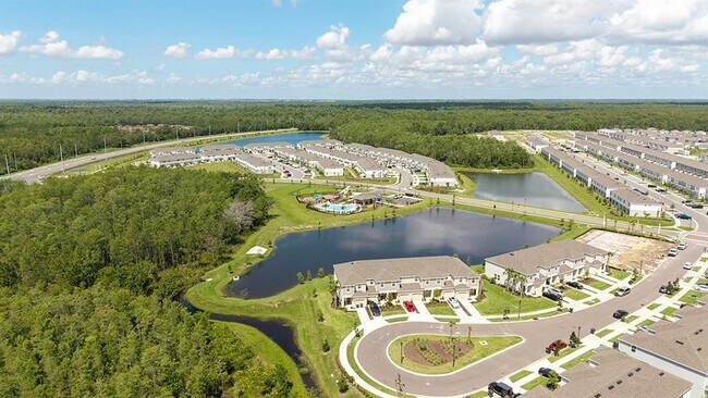 Building Photo - 2996 Skyline Lp