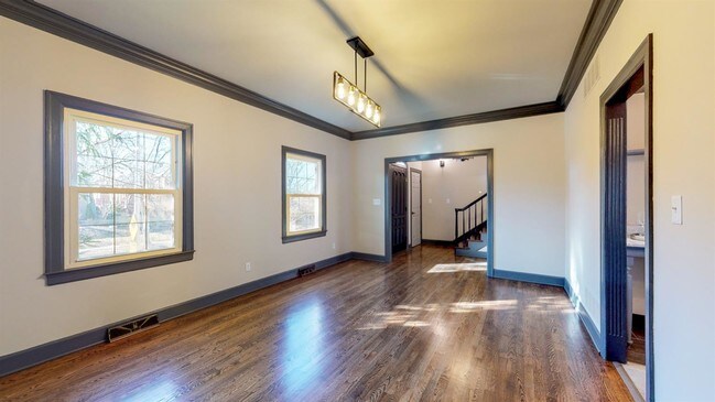Building Photo - 311 Patchen Dr