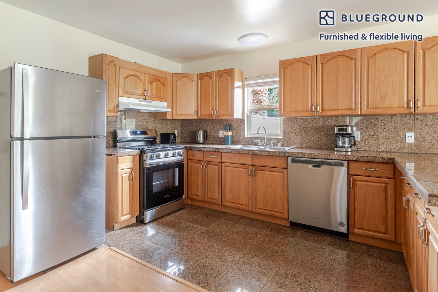 Building Photo - 594 Channing Ave