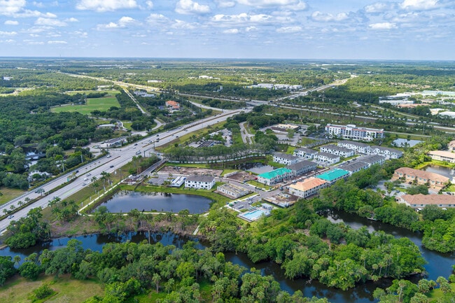 Building Photo - 7645 SW Lucy Ln