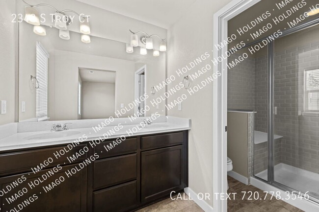 Building Photo - 2348 S Troy Ct
