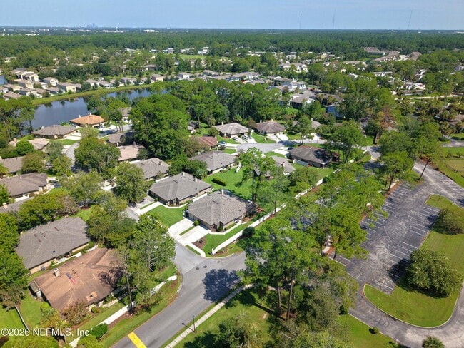 Building Photo - 9351 Arbolita Way