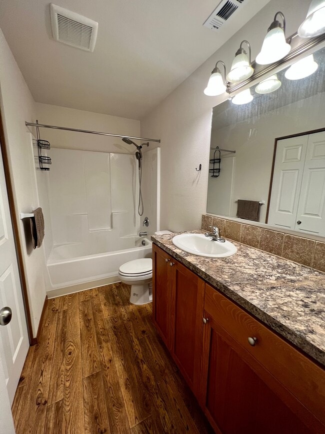 Building Photo - 297 Sowell Dr