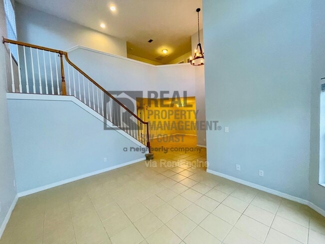 Building Photo - 9135 Astonia Way