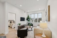 Building Photo - 30 W Allens Ln