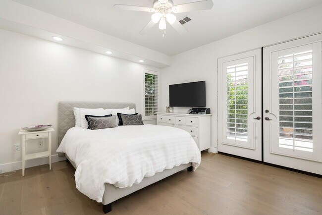 Building Photo - 78695 Castle Pines Dr