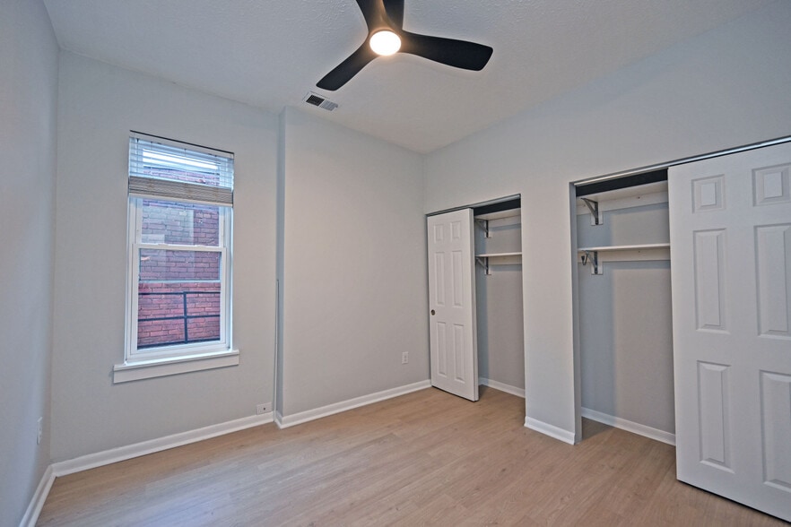Building Photo - 2228 Kemper Ln