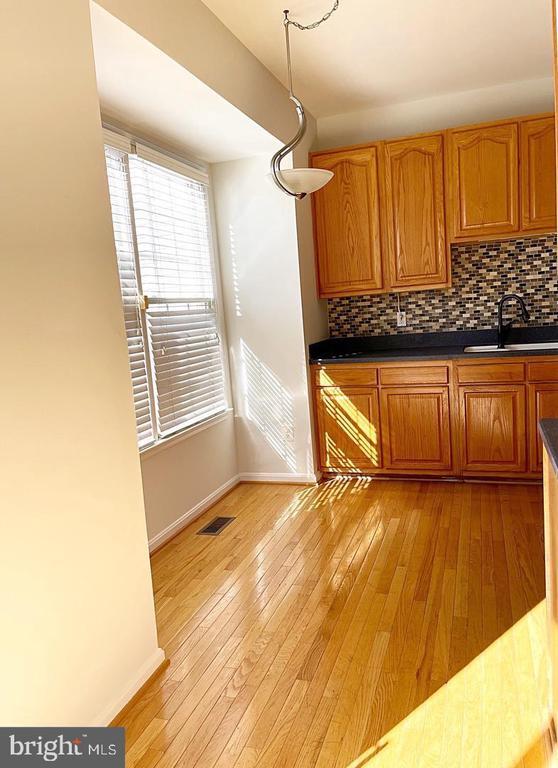 Building Photo - 20937 Sandian Terrace