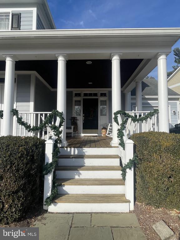 Building Photo - 8807 Ridge Rd