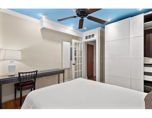 Building Photo - 6 N Hudson St