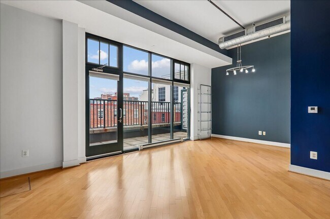 Building Photo - Unbeatable location, Contemporary 1 BD 1.5 BA in Adams Morgan with PARKING, private balcony and R...