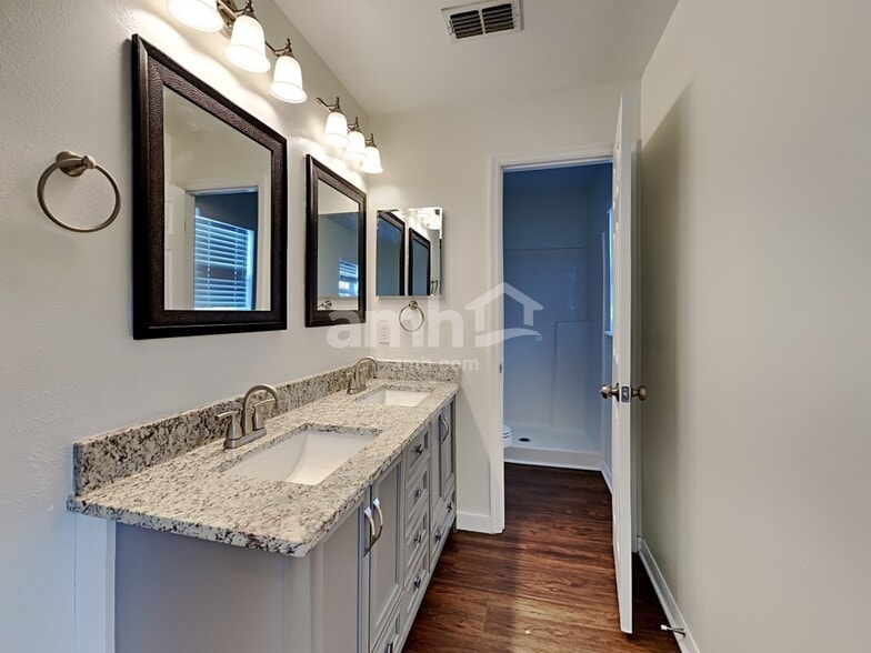 Building Photo - 3416 Steelgate Ct