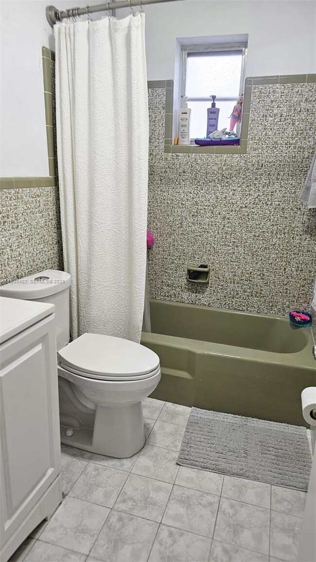 Building Photo - 9721 SW 37th Terrace