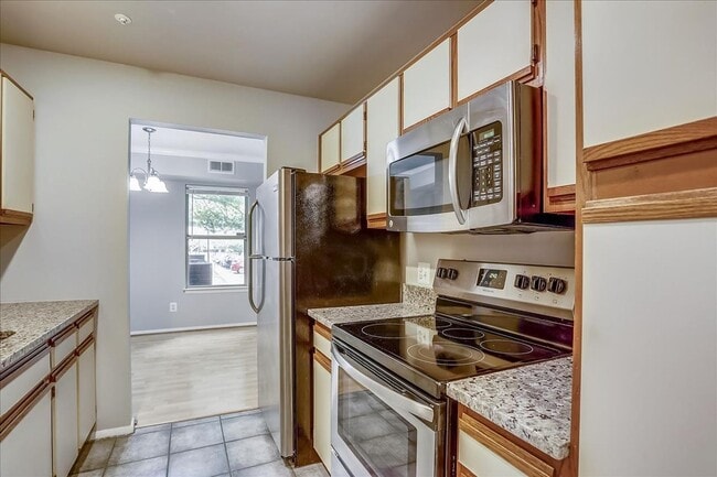 Building Photo - 7915 Coriander Dr