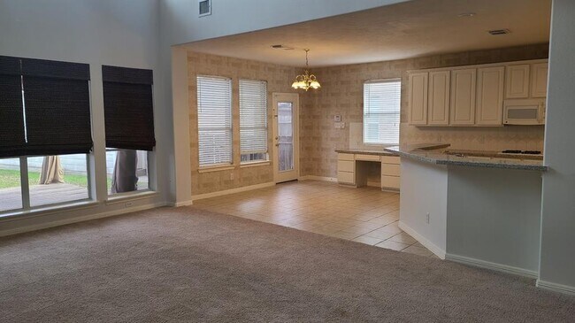 Building Photo - 1227 Ventura Canyon Dr
